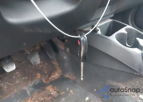 2007 Honda Fit Sport from USA, damaged, VIN JHMGD37697S031405